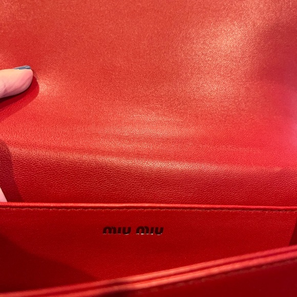 Miu Miu Leather Matelasse Pattina Bag - Picture 6 of 10